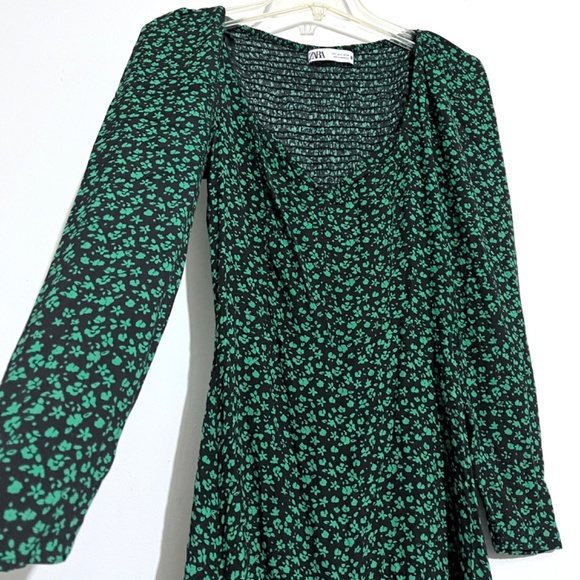Zara Floral Print Sweetheart Neckline Long Sleeves Mini Dress - Picture 4 of 10